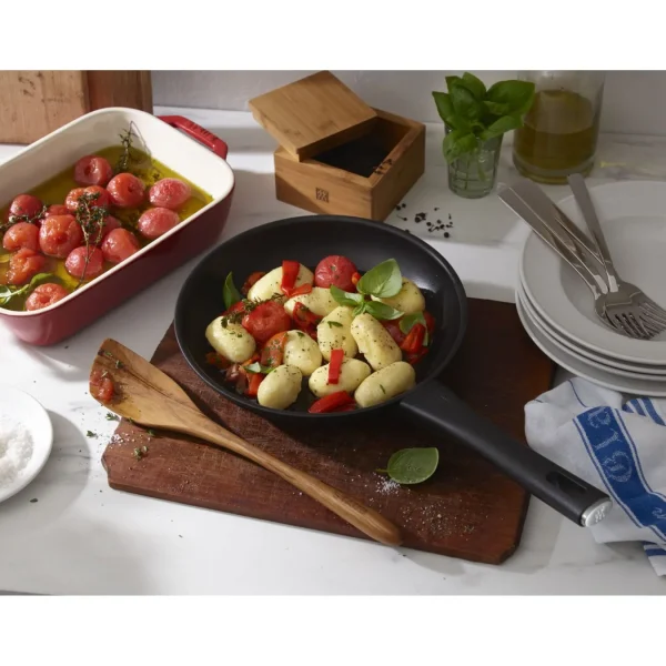 ZWILLING Skillets*10-Inch, Non-Stick, Aluminum Fry Pan Black Matte