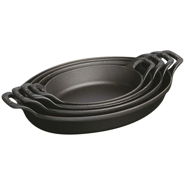 STAUB Baking Dishes*11-Inch, Oval, Baking Dish, Black Matte