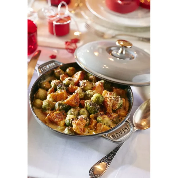 STAUB Baking Dishes*7.5-Inch, Round, Covered Baking Dish With Lid, Graphite Grey