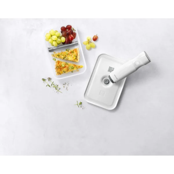 ZWILLING Vaccum Lunch Boxes*L Flat Vacuum Lunch Box, Plastic, Semitransparent-Grey