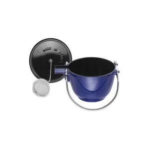 STAUB Tea Kettles*42.5 Oz, Round, Tea Kettle, Dark Blue
