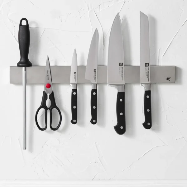 ZWILLING Knife Sets*7-Pc, Set With 17.5" Stainless Magnetic Knife Bar