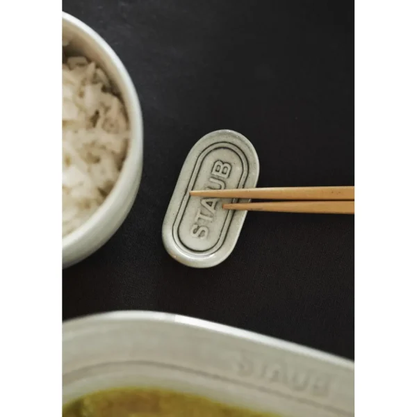 STAUB Chopsticks*4-Pc Utensil/ Chopstick Rest Set White Truffle