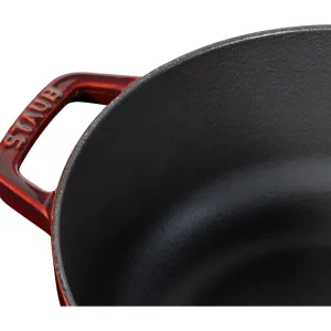 STAUB French Ovens*3.75 Qt, Essential French Oven Rooster Lid, Grenadine
