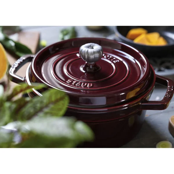 STAUB Dutch Ovens*4 Qt, Round, Cocotte, Grenadine