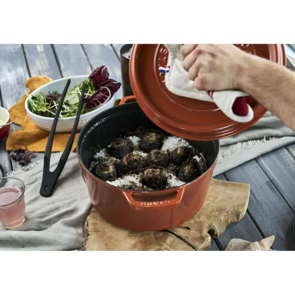 STAUB Dutch Ovens*7 Qt, Round, Cocotte, Burnt Orange