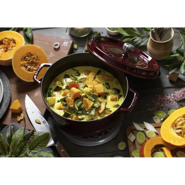 STAUB Dutch Ovens*5.5 Qt, Round, Cocotte, Grenadine