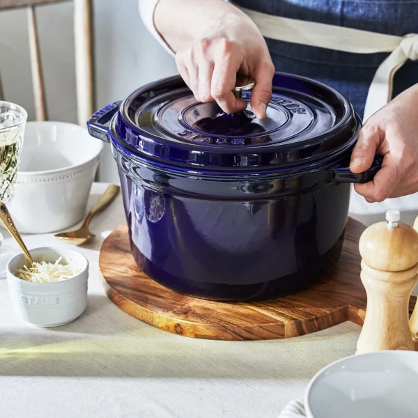 STAUB Dutch Ovens*5 Qt, Round, Tall Cocotte, Dark Blue