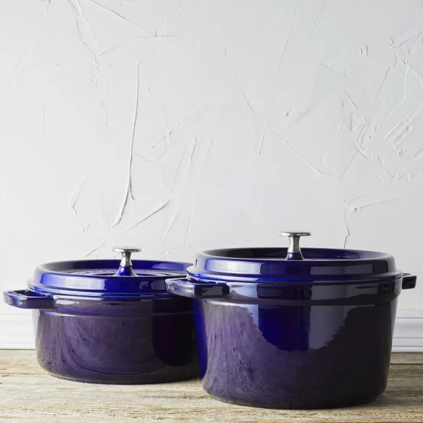 STAUB Dutch Ovens*5 Qt, Round, Tall Cocotte, Dark Blue