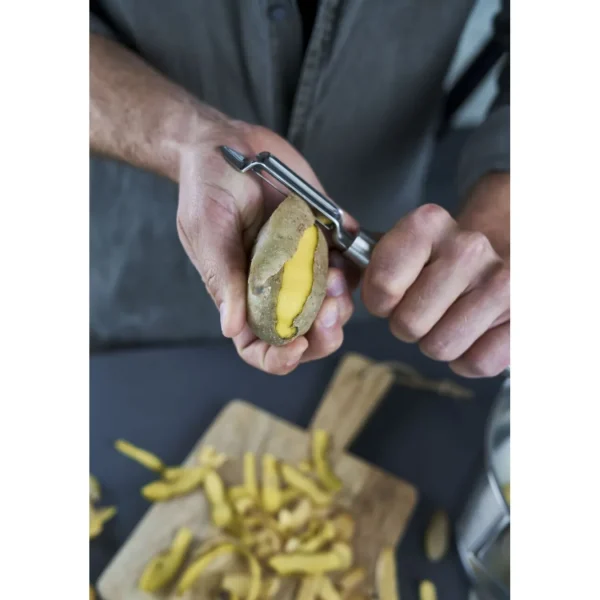 ZWILLING Peelers*18/10 Stainless Steel, Swivel Peeler Silver