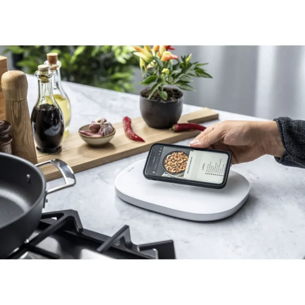 ZWILLING Food Scales*Wireless Charging Kitchen Scale - Silver